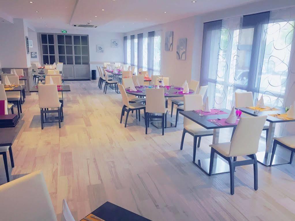 Hotel Restaurant L'Evidence Neufchâteau Eksteriør bilde